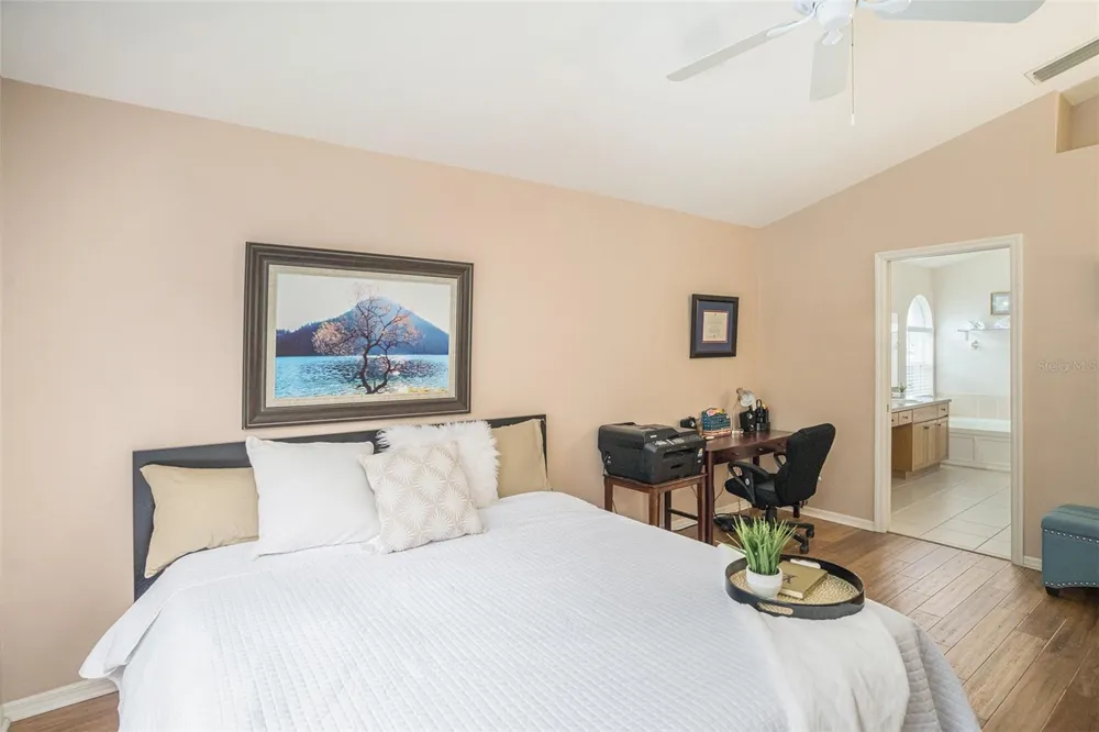 2132 RENSSELAER DRIVE Wesley Chapel, FL 33543