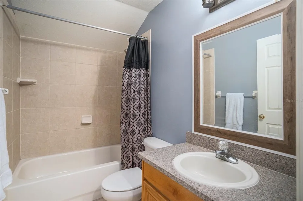 2132 RENSSELAER DRIVE Wesley Chapel, FL 33543