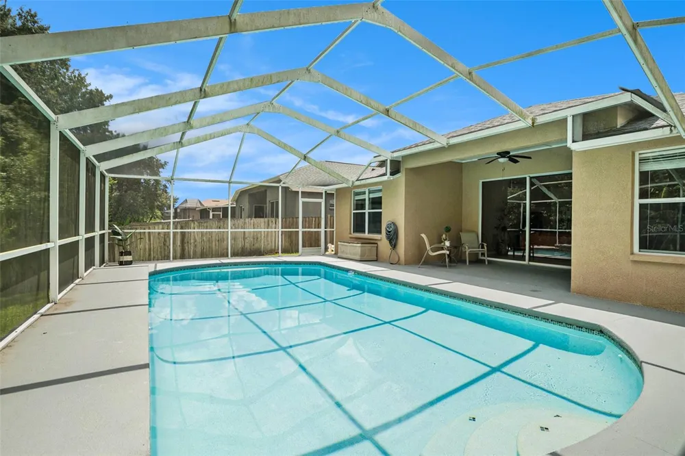 2132 RENSSELAER DRIVE Wesley Chapel, FL 33543