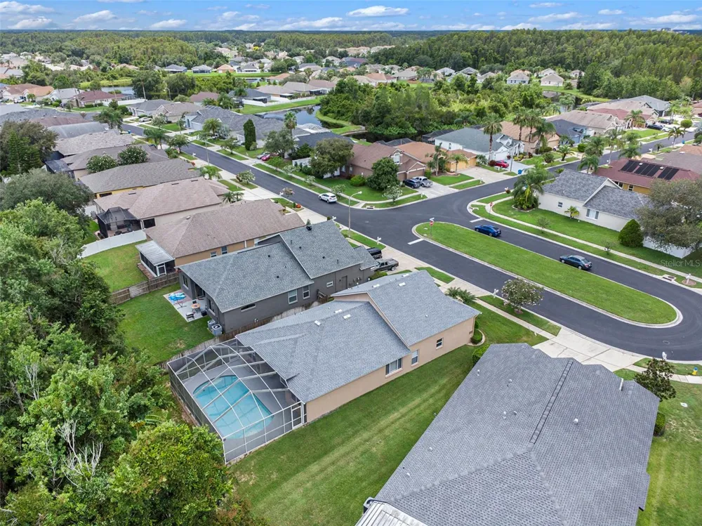 2132 RENSSELAER DRIVE Wesley Chapel, FL 33543