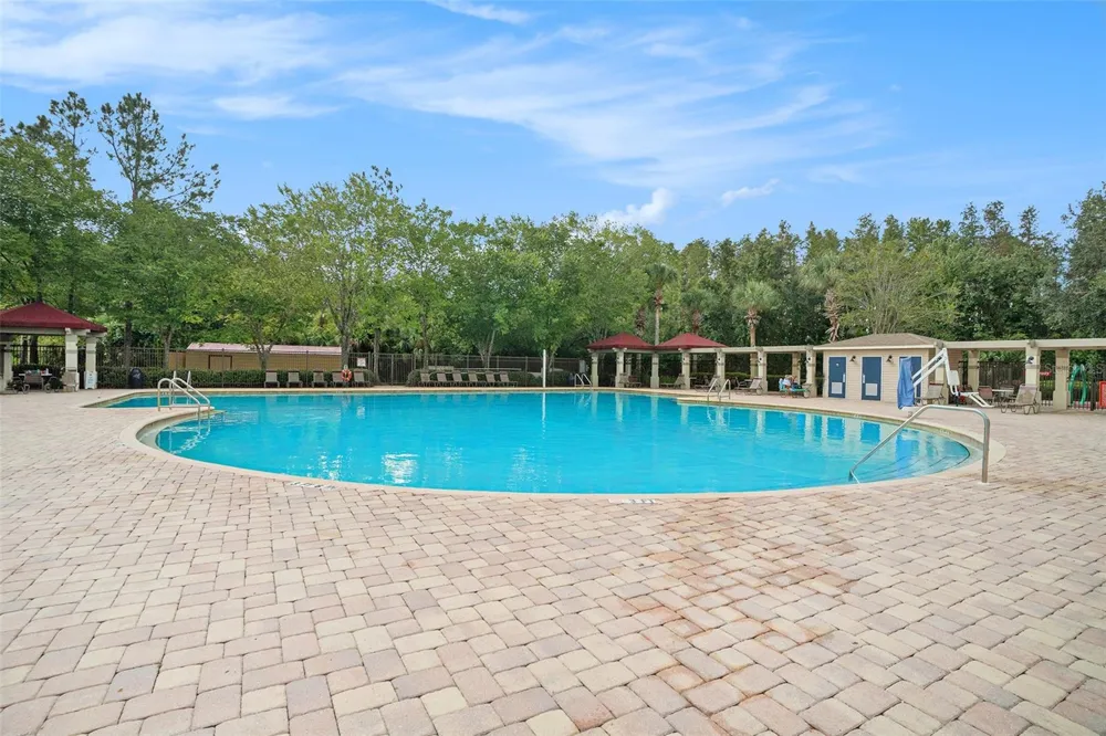 2132 RENSSELAER DRIVE Wesley Chapel, FL 33543