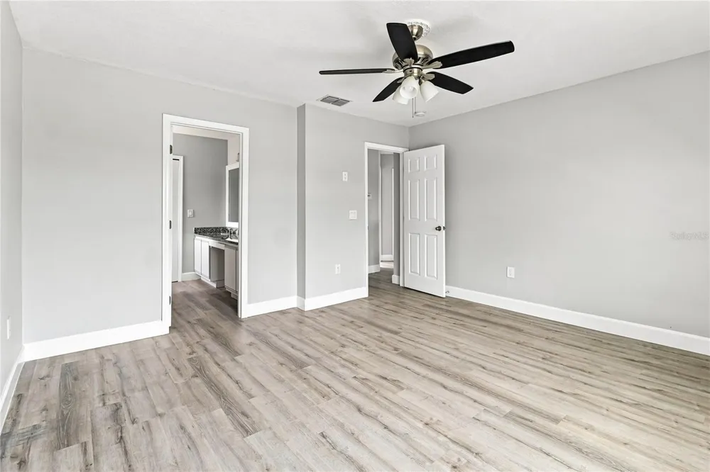 1365 CAREY GLEN CIR Orlando, FL 32824