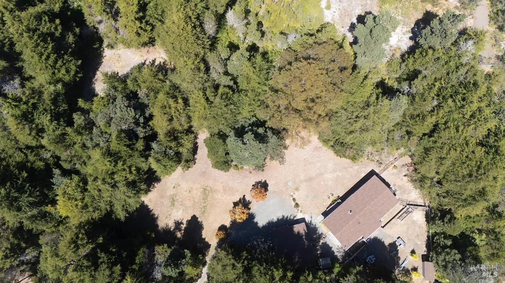31290 Thomas Lane Fort Bragg, CA 95437