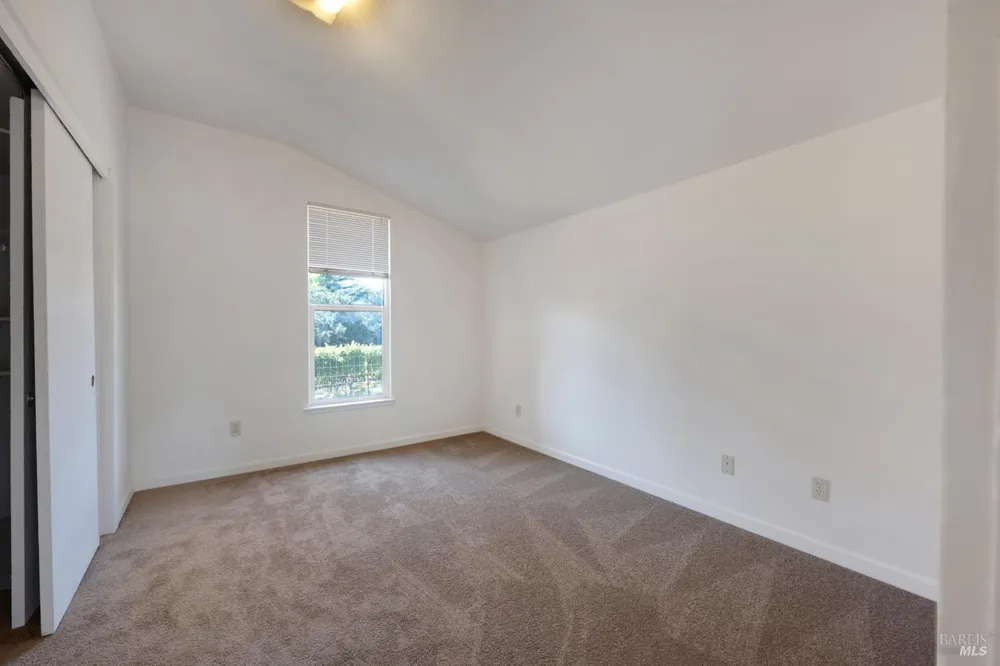 7096 Baker Lane Sebastopol, CA 95472