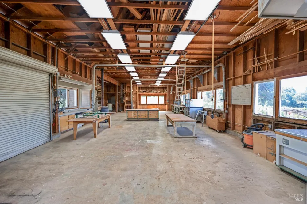 7096 Baker Lane Sebastopol, CA 95472