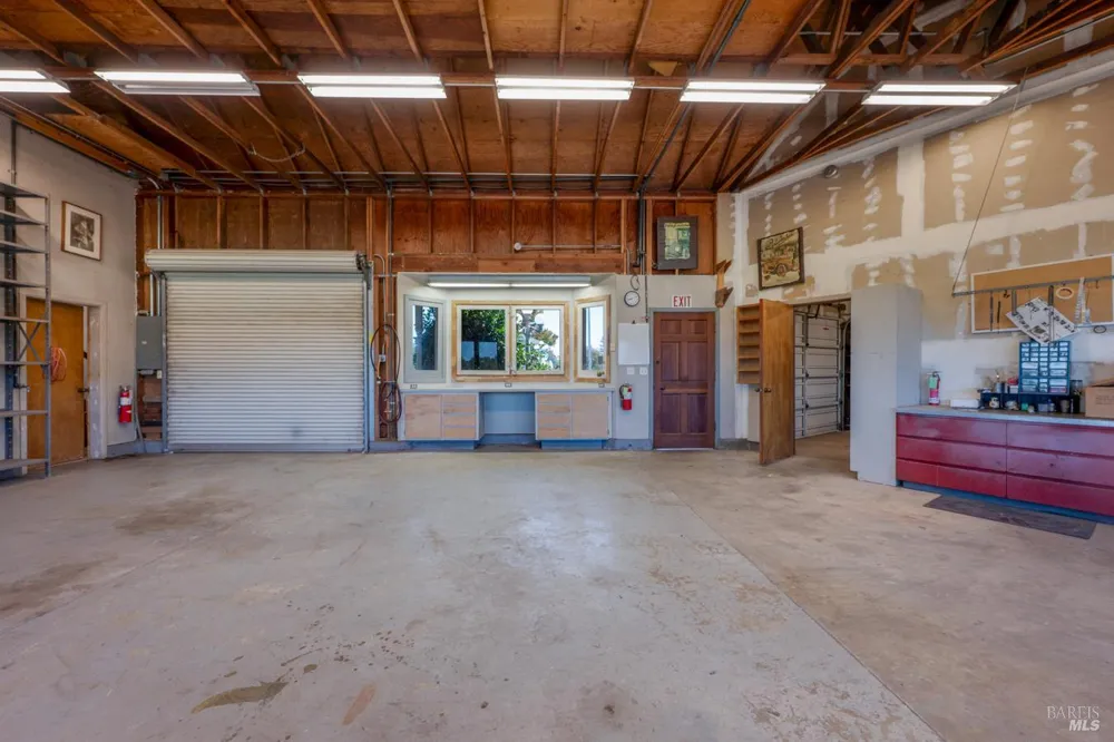 7096 Baker Lane Sebastopol, CA 95472