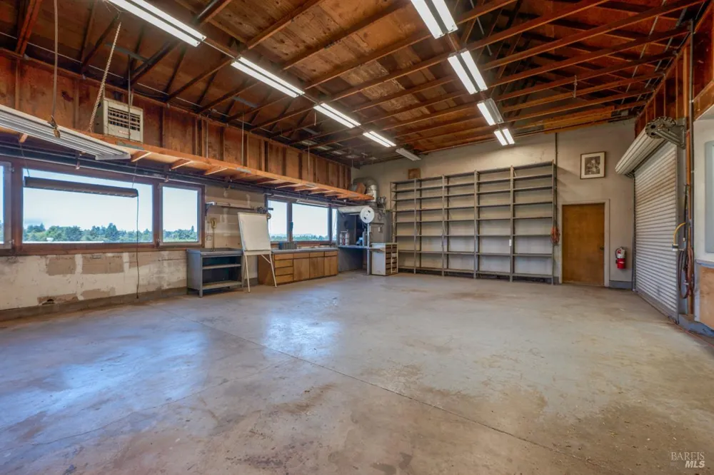 7096 Baker Lane Sebastopol, CA 95472