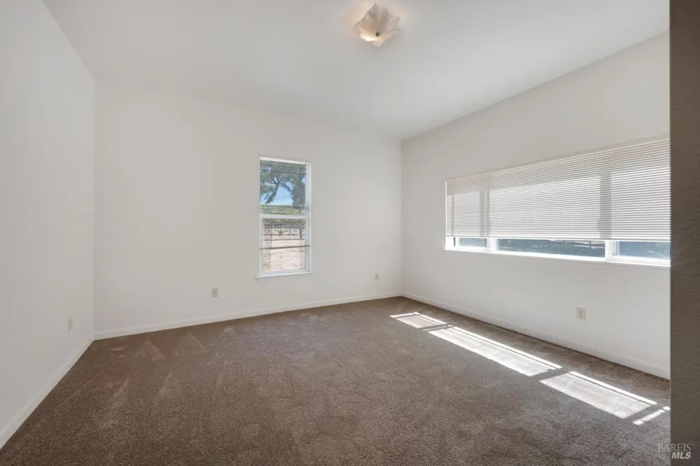 7096 Baker Lane Sebastopol, CA 95472