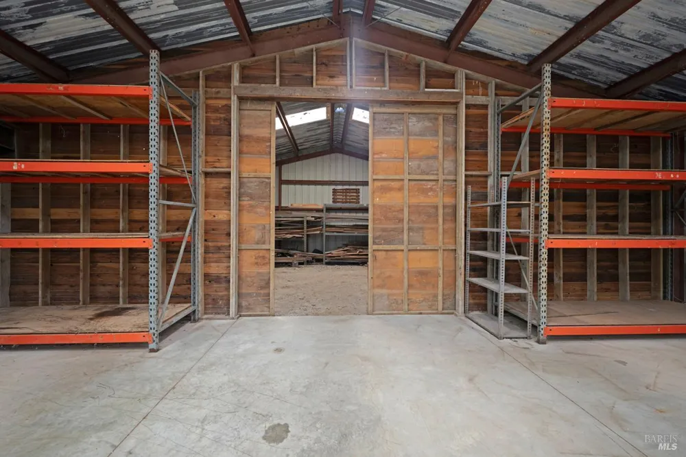 7096 Baker Lane Sebastopol, CA 95472