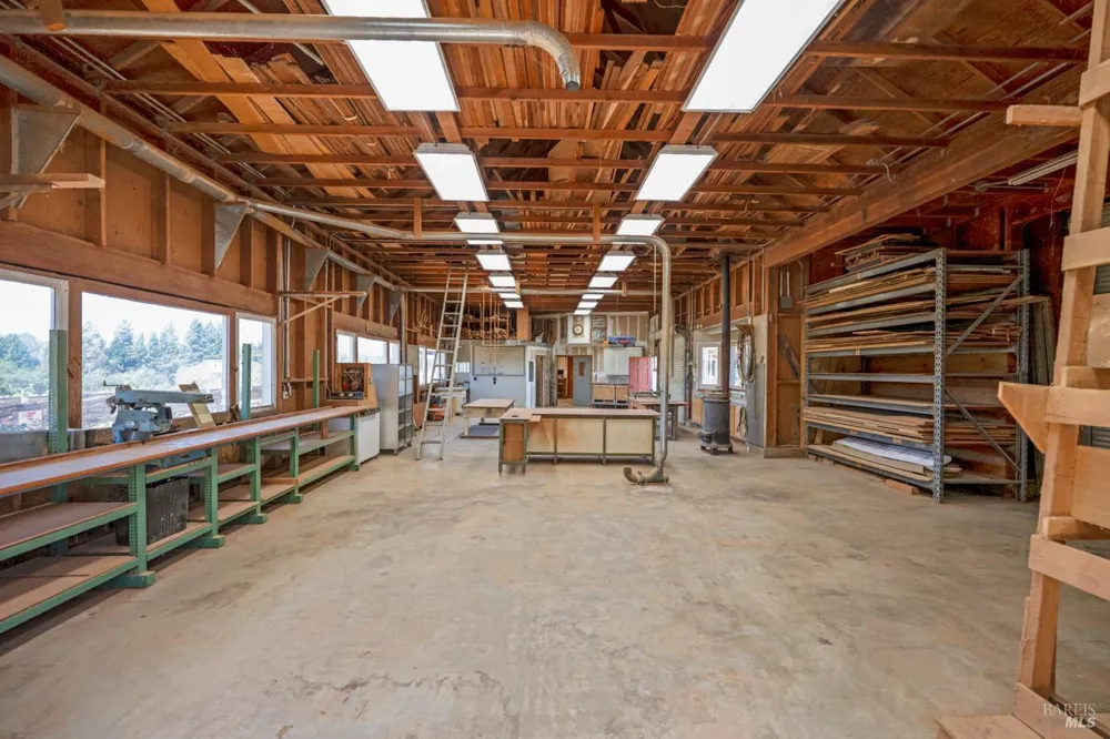 7096 Baker Lane Sebastopol, CA 95472