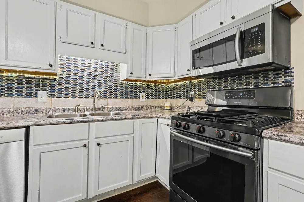 5910 Pine Court Montcalm Township, MI 48838