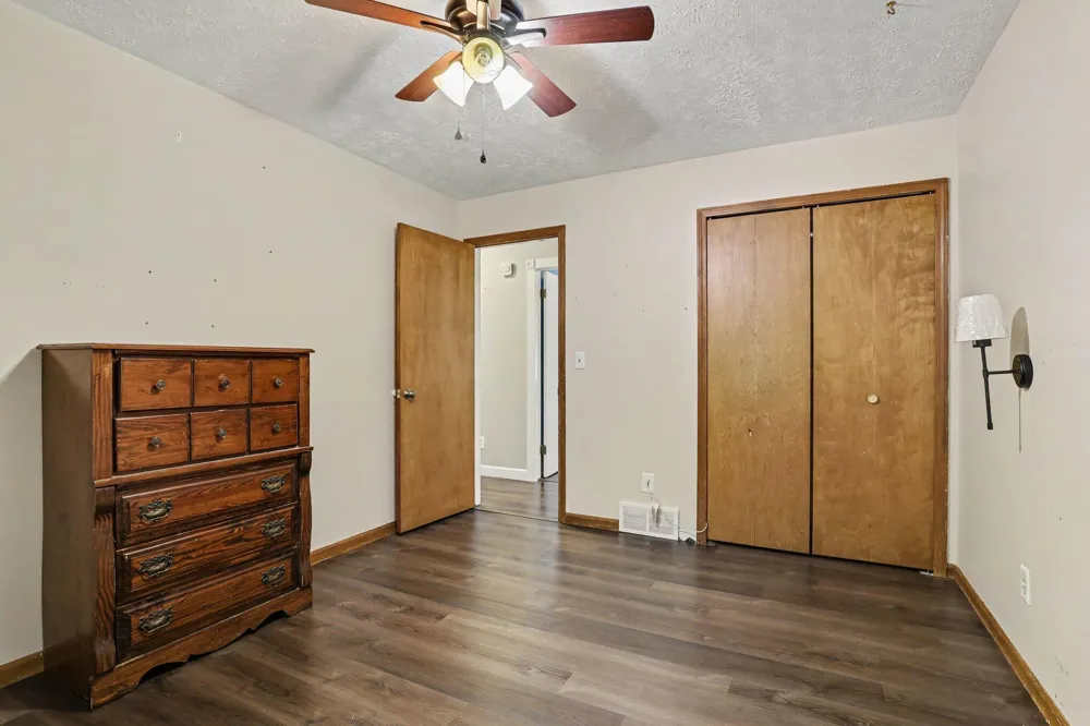 5910 Pine Court Montcalm Township, MI 48838