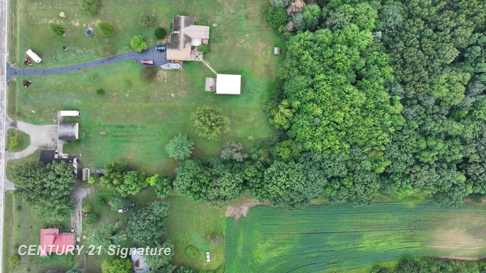 5249 W Dodge Road Vienna Charter Township, MI 48420