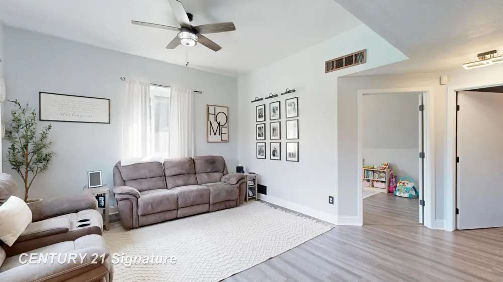 5249 W Dodge Road Vienna Charter Township, MI 48420
