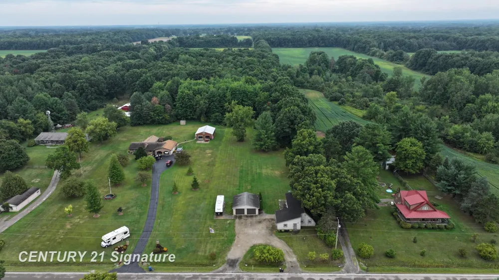 5249 W Dodge Road Vienna Charter Township, MI 48420