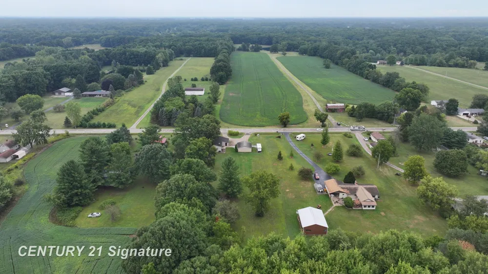 5249 W Dodge Road Vienna Charter Township, MI 48420