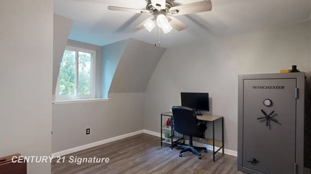 5249 W Dodge Road Vienna Charter Township, MI 48420
