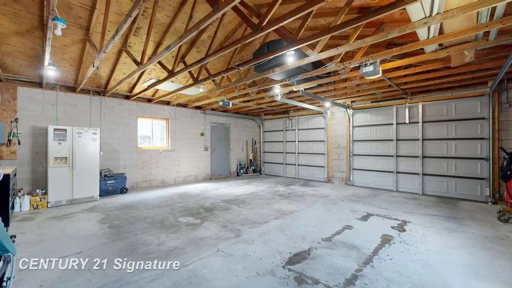 5249 W Dodge Road Vienna Charter Township, MI 48420