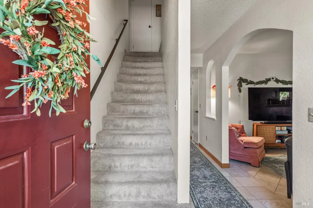 88 Park Place Drive Petaluma, CA 94954