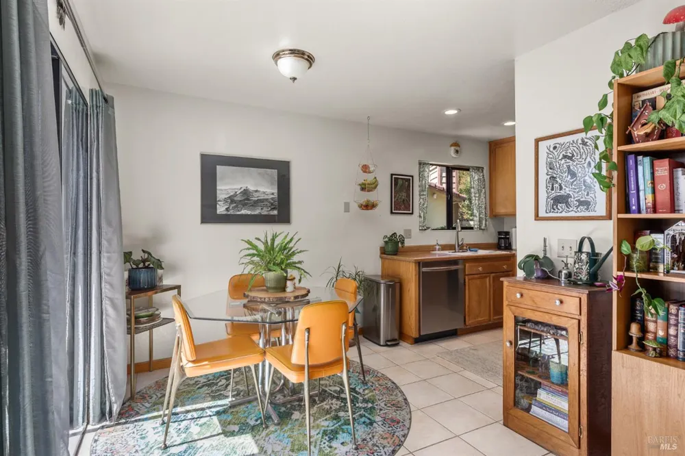88 Park Place Drive Petaluma, CA 94954