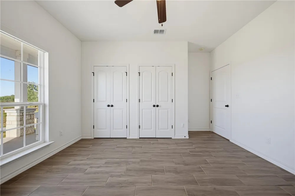 10023 County Rd 597/ HWY 9 (old) Mathis, TX 78368