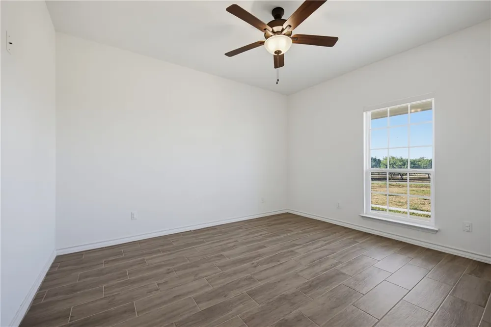 10023 County Rd 597/ HWY 9 (old) Mathis, TX 78368