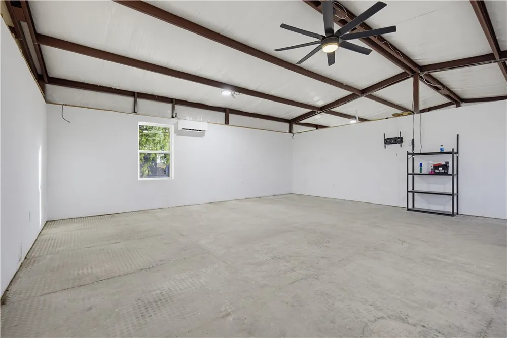 10023 County Rd 597/ HWY 9 (old) Mathis, TX 78368