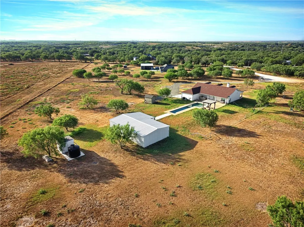 10023 County Rd 597/ HWY 9 (old) Mathis, TX 78368