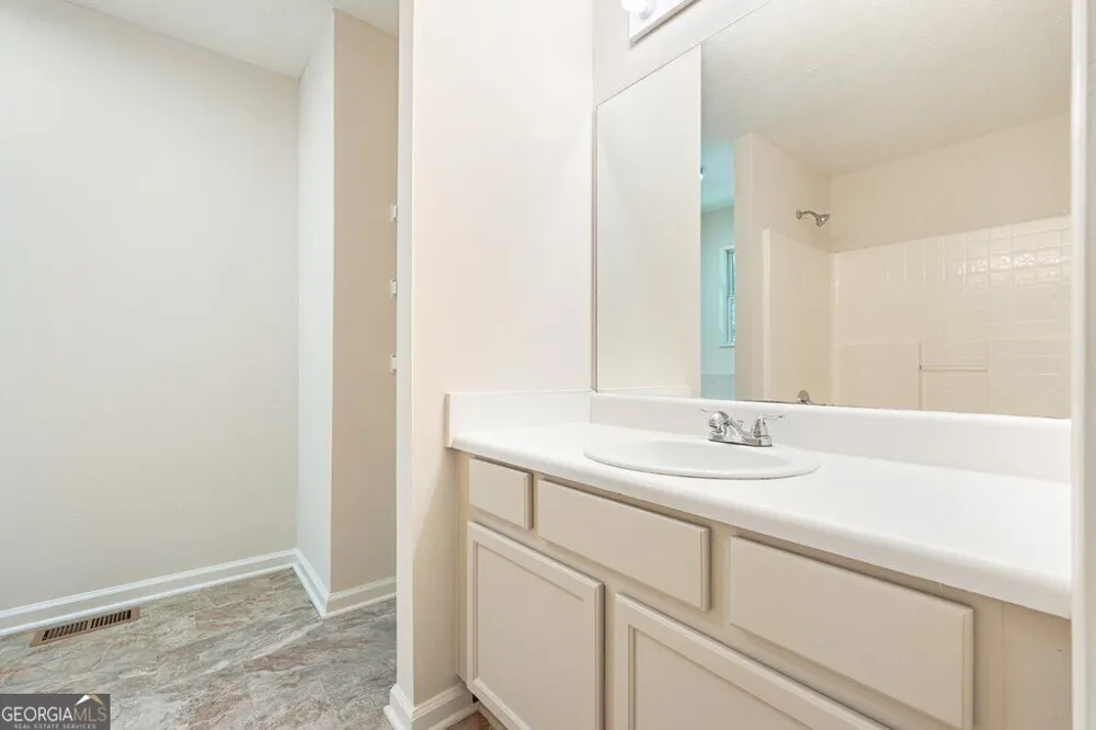 4848 Odessa W Inlt Acworth, GA 30101