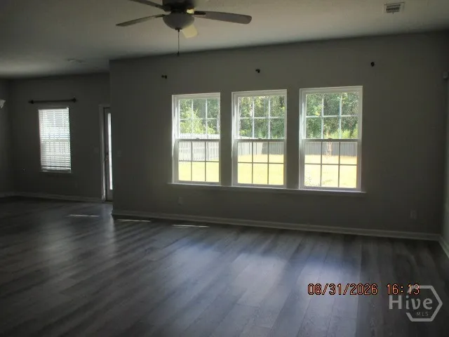 110 Brightleaf Circle Hinesville, GA 31313