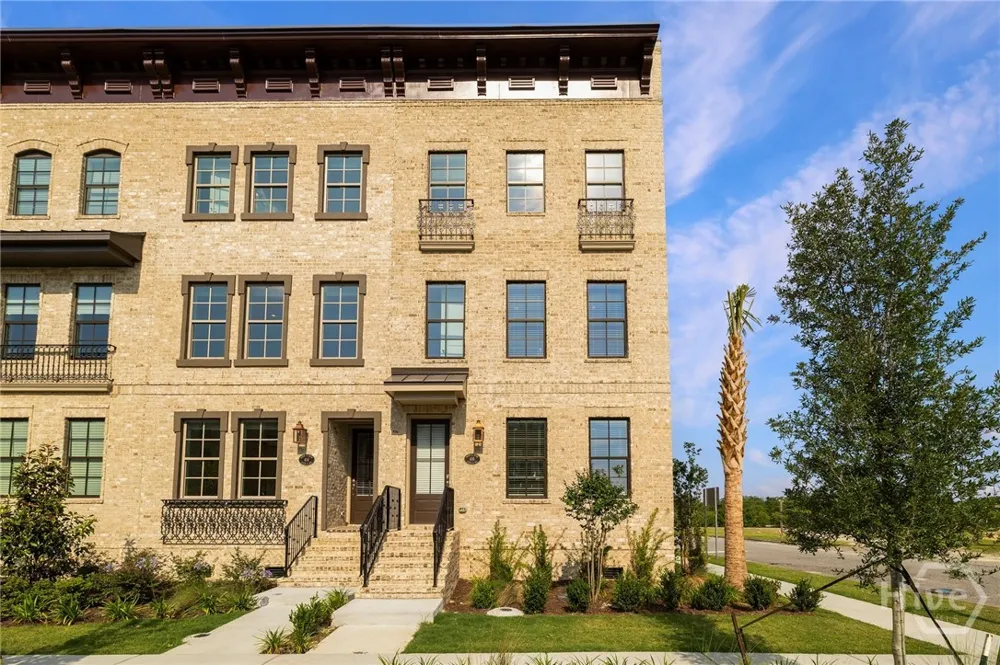 416 Upper East Avenue Savannah, GA 31401
