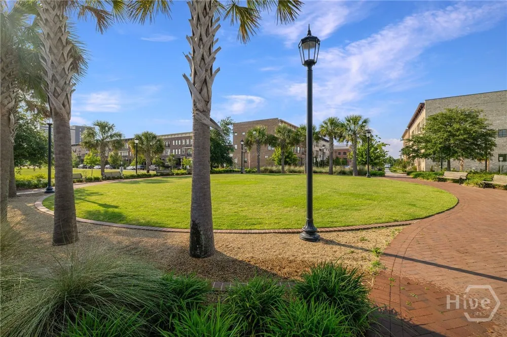 416 Upper East Avenue Savannah, GA 31401