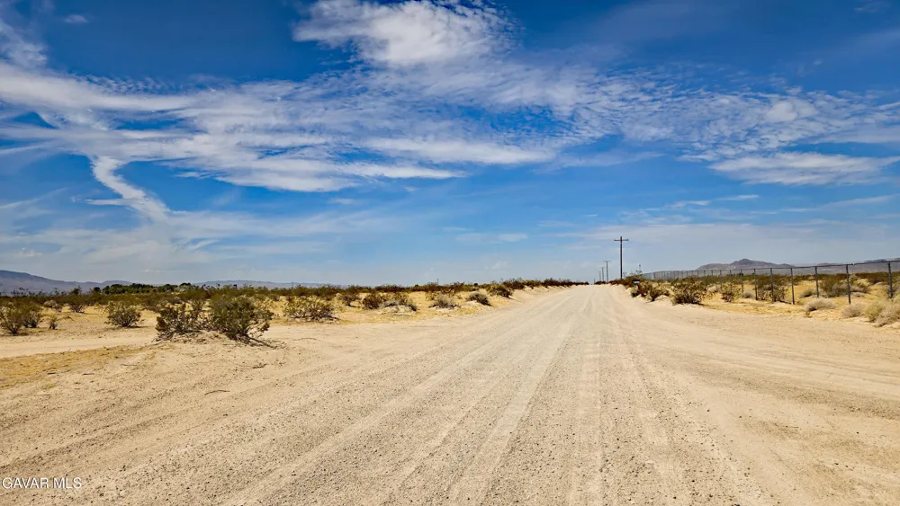 Riverside Rd Newberry Springs, CA 92365