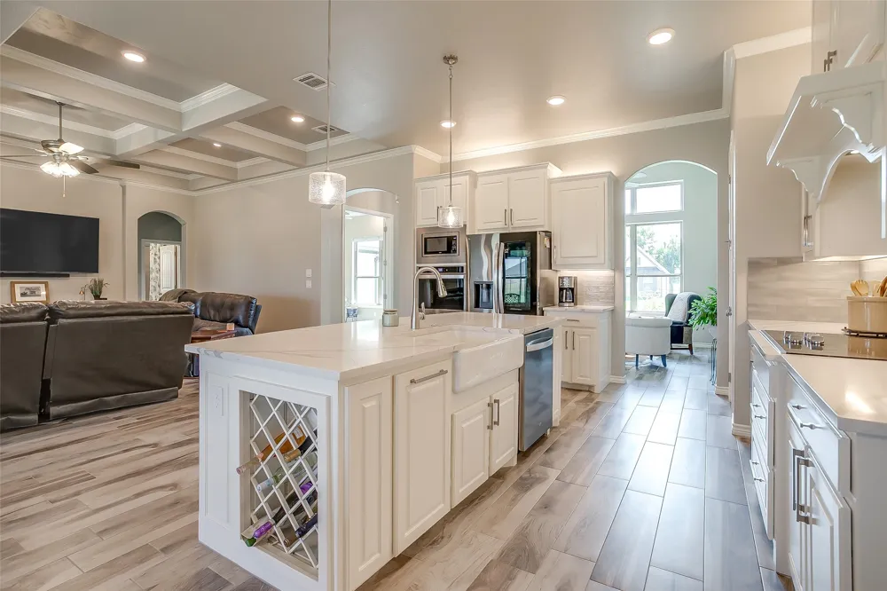 2716 Village Road Granbury, TX 76049