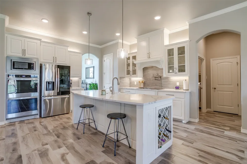 2716 Village Road Granbury, TX 76049