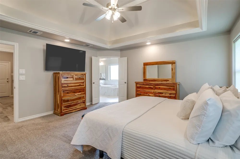 2716 Village Road Granbury, TX 76049