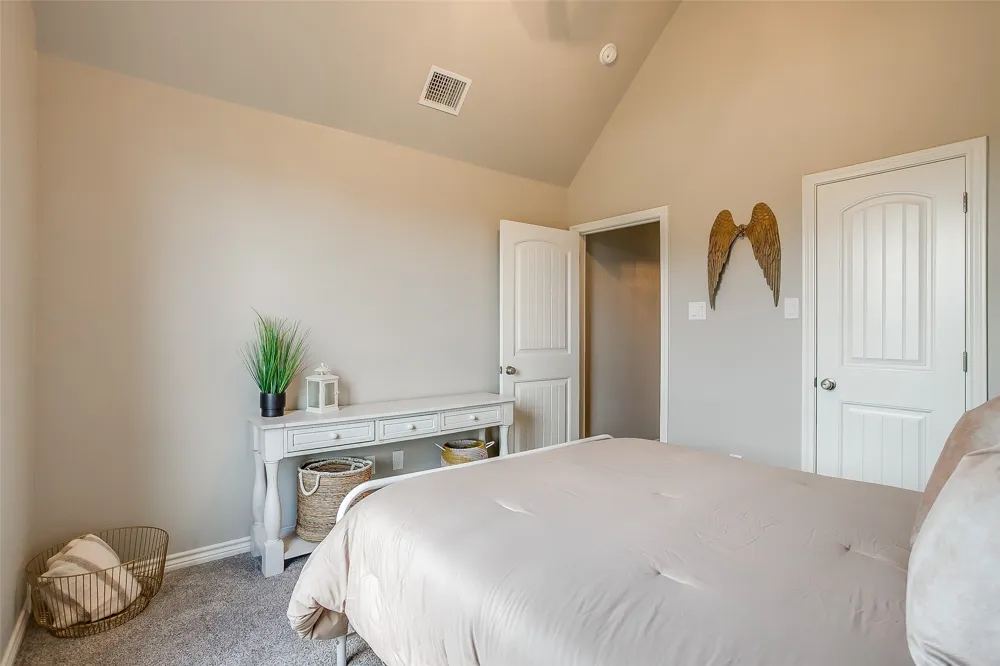 2716 Village Road Granbury, TX 76049