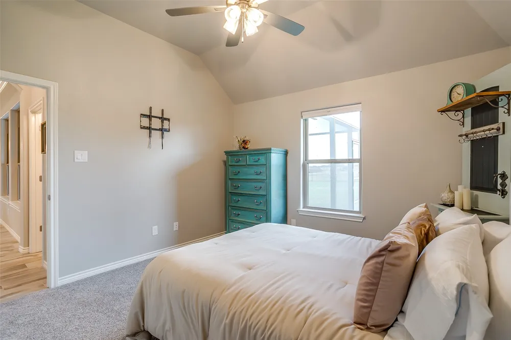 2716 Village Road Granbury, TX 76049