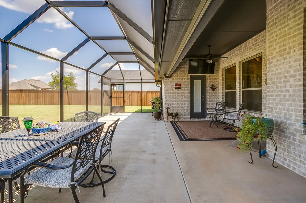 2716 Village Road Granbury, TX 76049