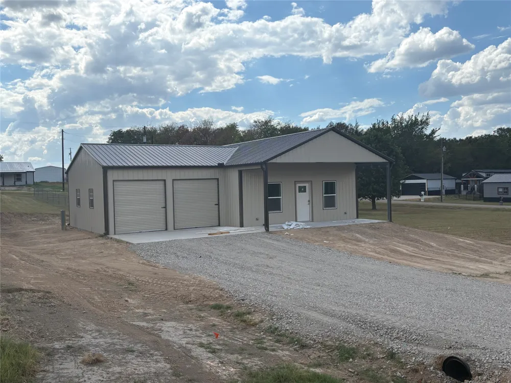 215 Quanah Quitman, TX 75783