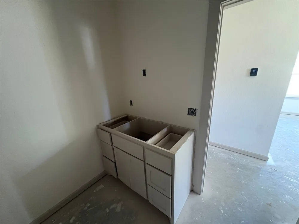 215 Quanah Quitman, TX 75783