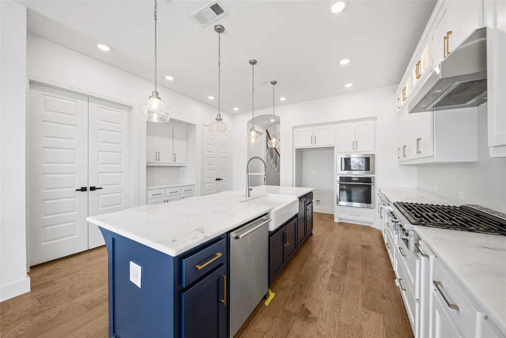 1060 Water Canna Drive Justin, TX 76247