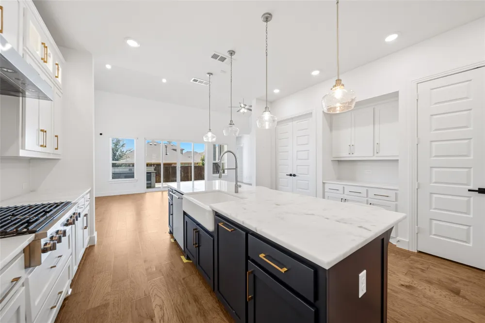 1060 Water Canna Drive Justin, TX 76247
