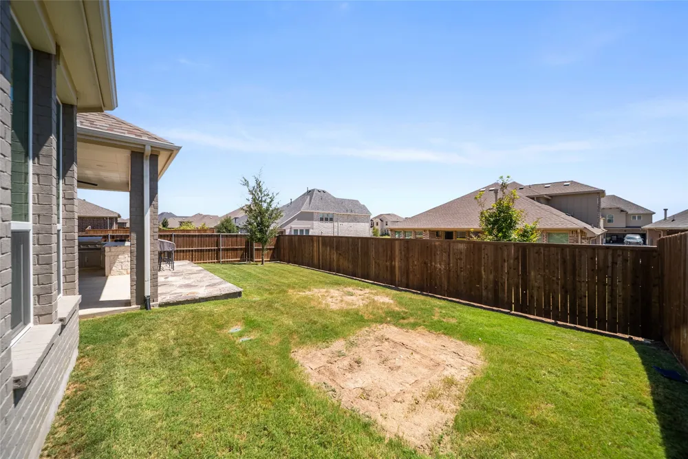 1060 Water Canna Drive Justin, TX 76247