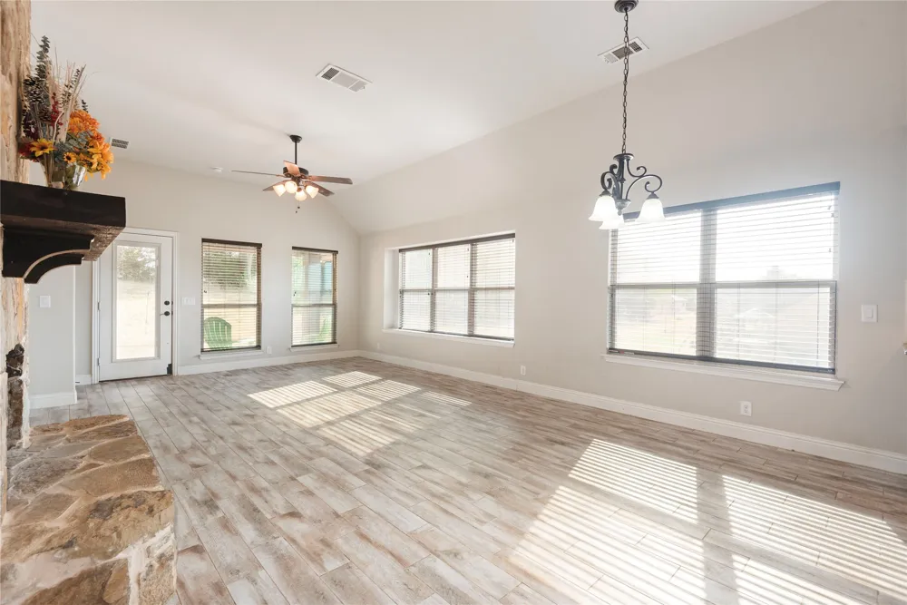 1311 Firefly Ridge Blue Ridge, TX 75424
