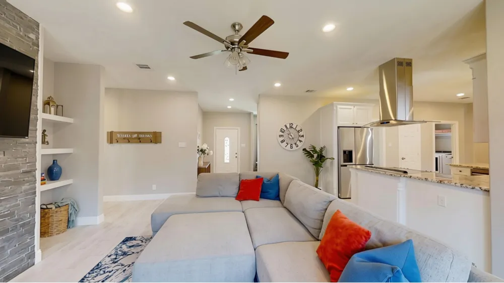4000 Sioux Court Granbury, TX 76048