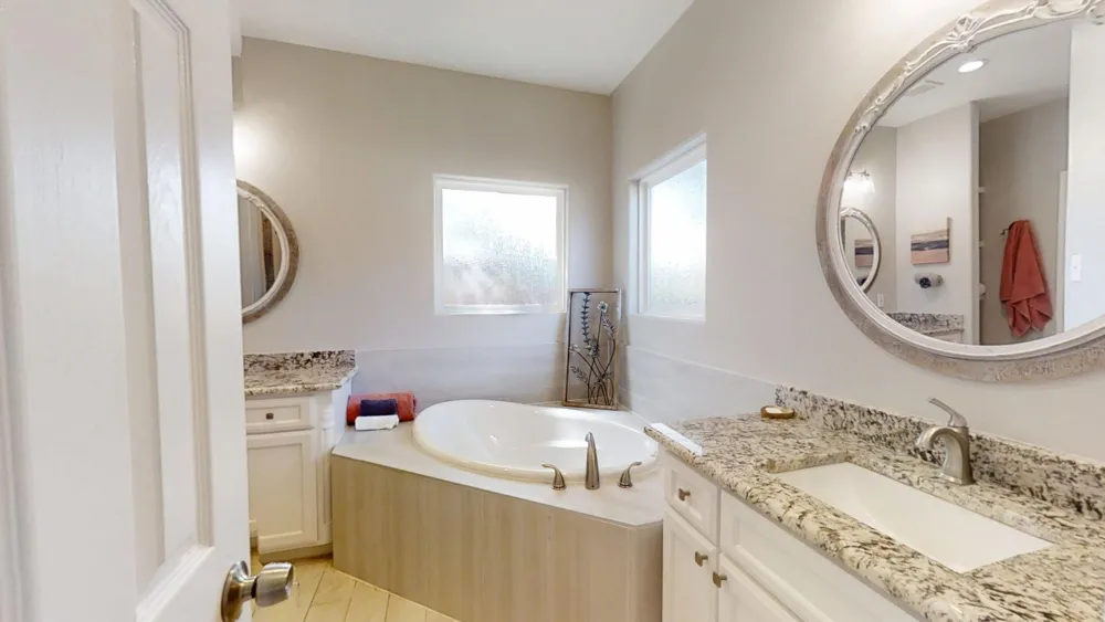 4000 Sioux Court Granbury, TX 76048
