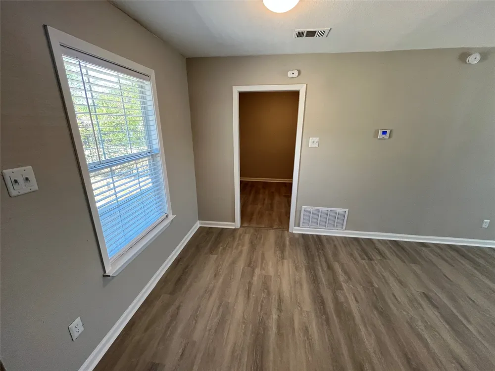 710 Apache Trace Grand Prairie, TX 75051