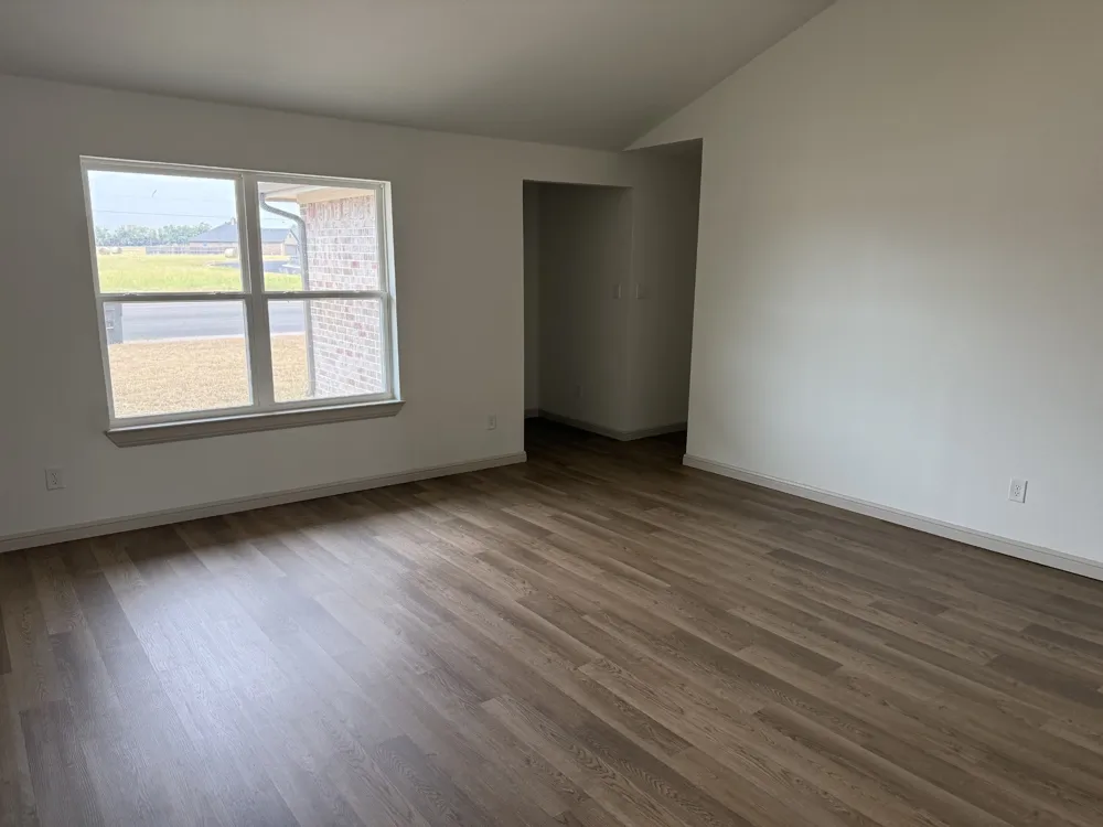 402 Nolan River Road #A Cleburne, TX 76033