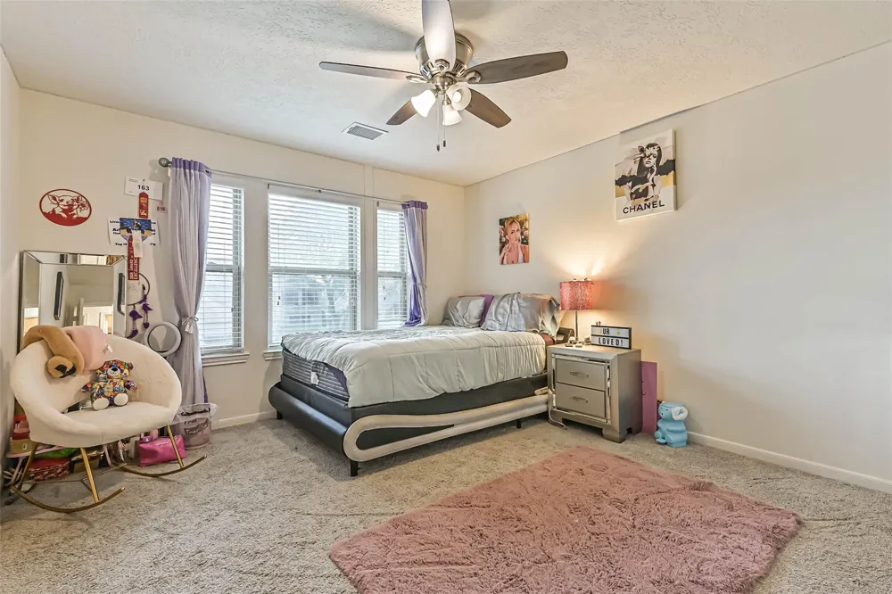 2115 Aberdeen Drive League City, TX 77573